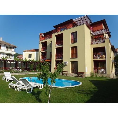 Condo Hotel Valentina