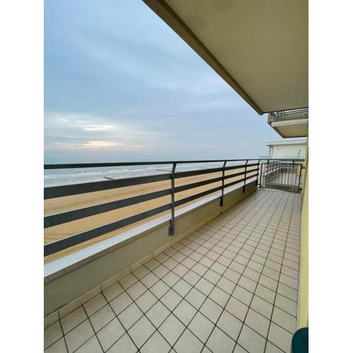 CONDOMINIO CANSIGLIO- Walterigato Apartments- Solo per Famiglie