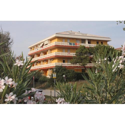 Condominio Carina