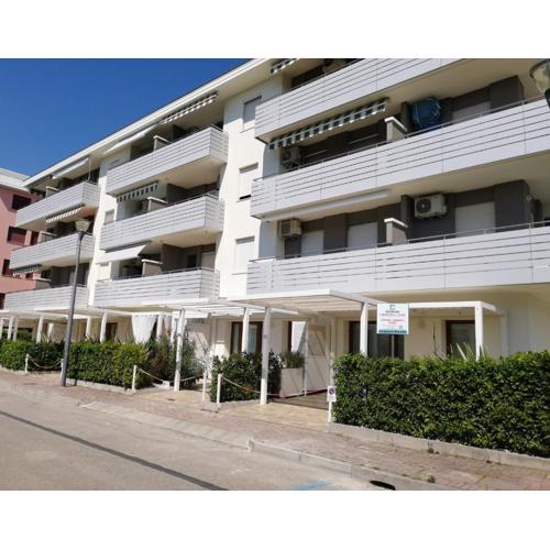 Condominio Diana Est- Gemini