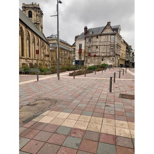 Confortable Studio dans le Centre historique de Rouen - 001