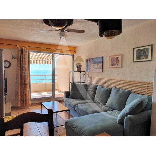 CONFORTABLE T2 EN FRONT DE MER, PARKING, WI-FI