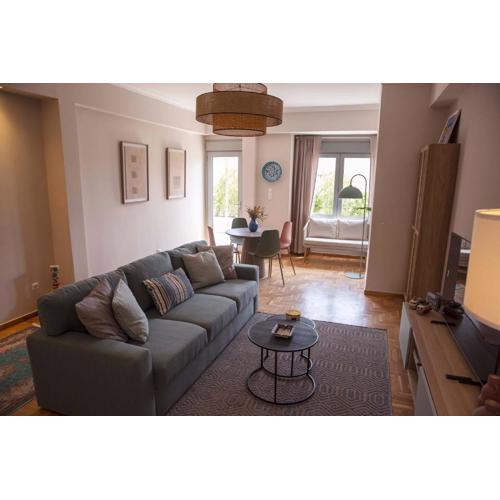 Contemporary Athenian Escape GHH