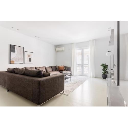 Contemporary Bliss 2BR Apartment in Athens by UPSTREET