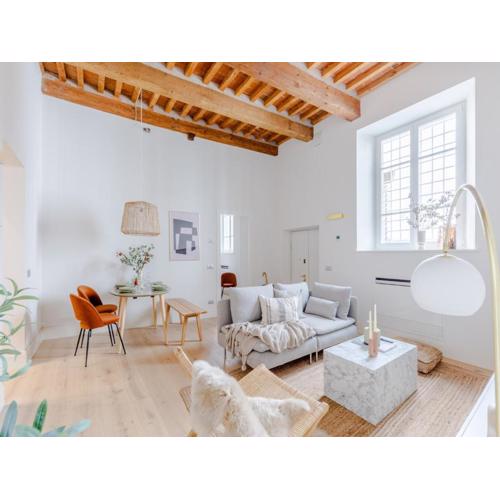 Contemporary Ground Floor Apartment