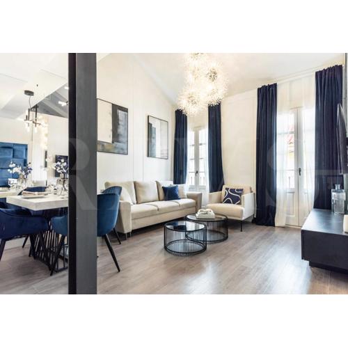 Contemporary luxe duplex in the heart of Malaga by REMS