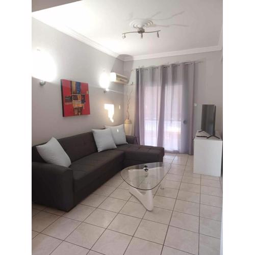 Convenient Apartment Near Acropolis
