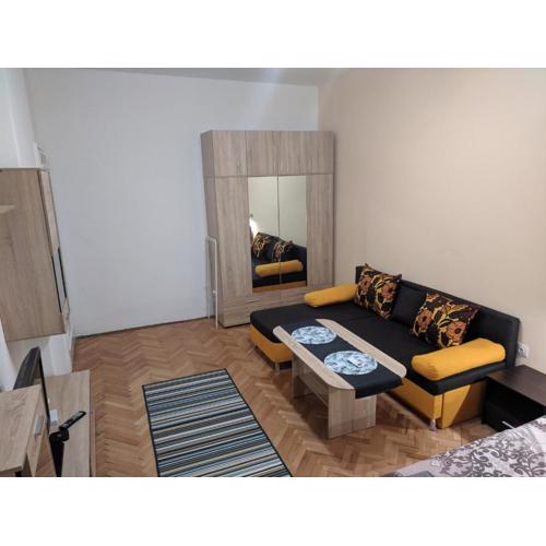 Convenient New Apartment Near Metro Station by Flat Mаnager