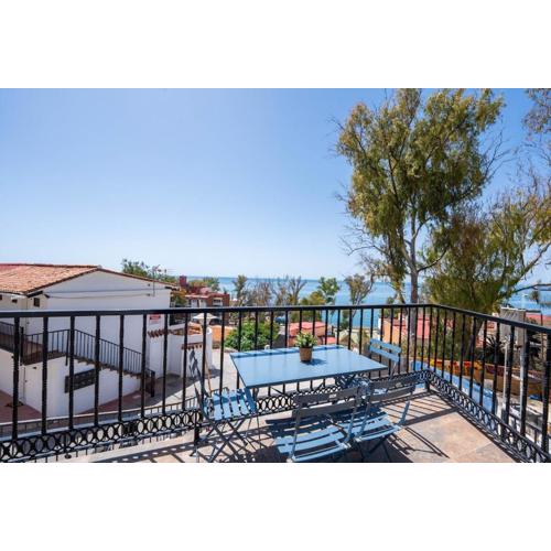 Coqueto apartamento junto a los Baños del Carmen