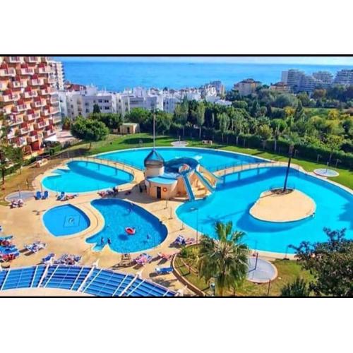 Coqueto estudio con piscina