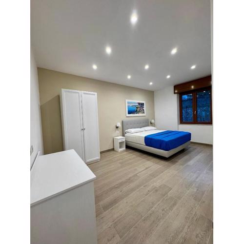 Coral White Apartment