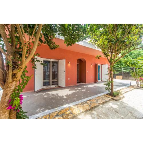 Corfu Seaside Cottage - Private Garden Retreat