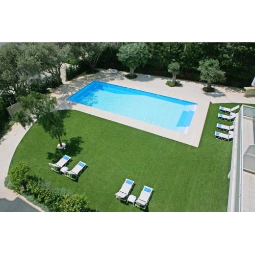 Corina Suites & Apartments