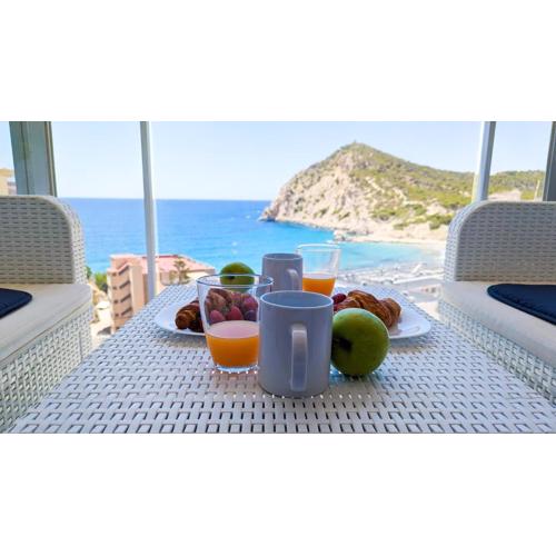 CORNELIA sea view apartment