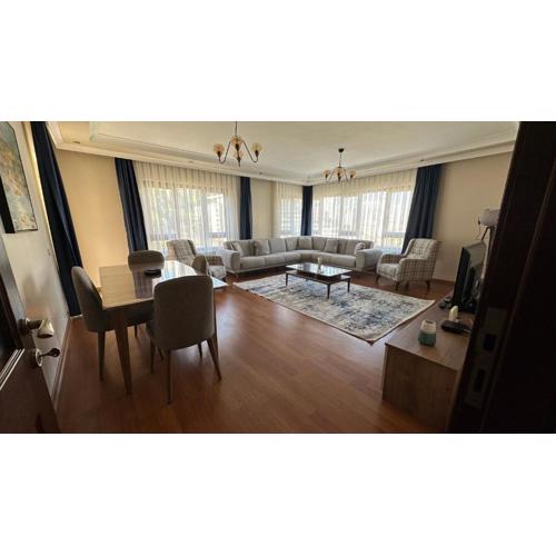 Corner luxury suit