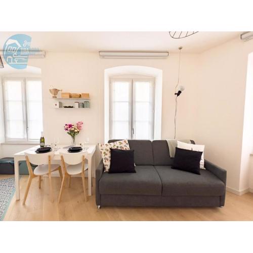 Corridoni 2B Tirabora Short Rent