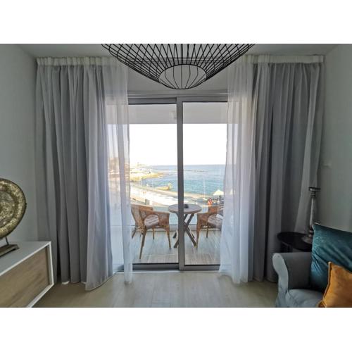 COSea Living: Seaside Two Bedroom Flat in Harbour 106
