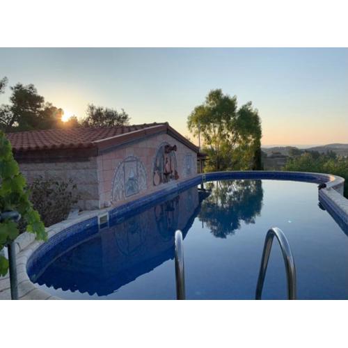 Cosmema House 1 Hot tub and swimming pool villa