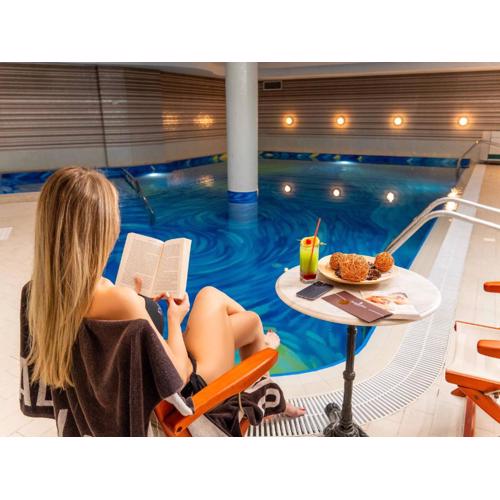 Cosmopolitan Hotel & Wellness