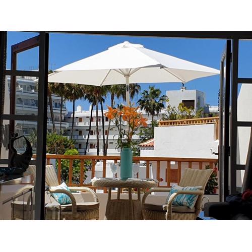 Costa Adeje Modern Studio, close to the beach