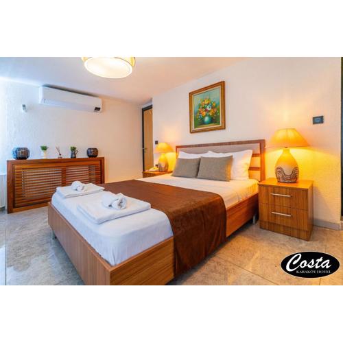 Costa Karakoy Hotel