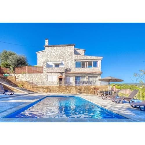 Costacabana - Villa Abigail