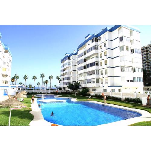 Costamar, Primera linea de playa, 3 dormitorios, 2 baños, vistas al mar, Internet Wifi y Garaje, Ideal parejas y familias