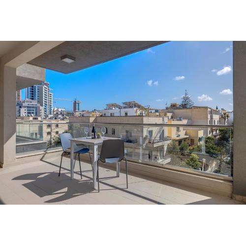 Cosy 1BR Apartment in central St Julian\