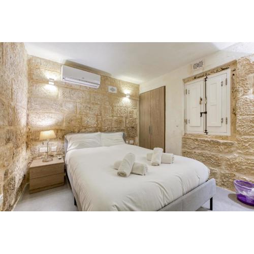 Cosy 1BR home in the heart of vibrant Valletta by 360 Estates