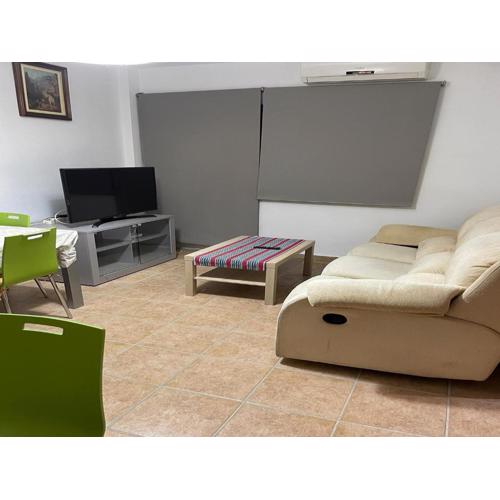 Cosy apartment with shared balcony, cleaning included