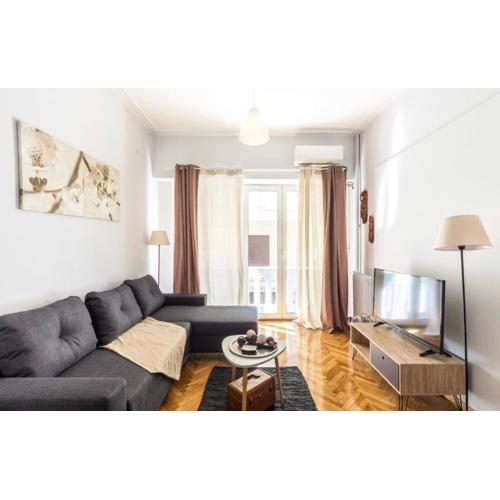 Cosy Central Apartment in Plaka