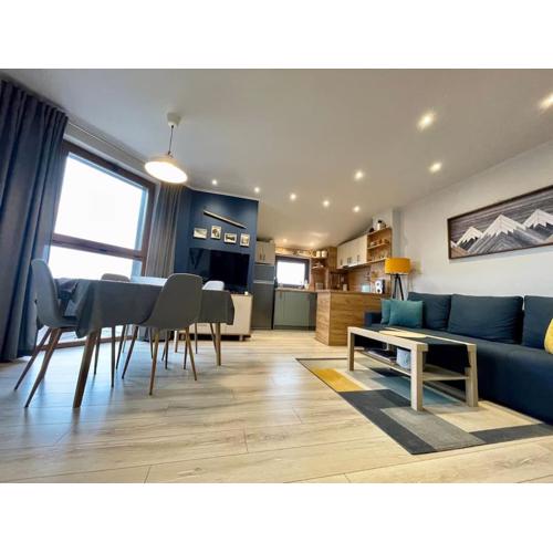 Cosy Mountain View Apartment 1