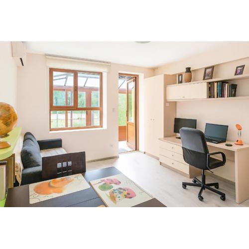 Cosy nest with glass veranda