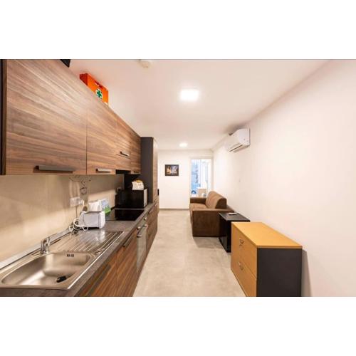 Cosy One Bedroom Maisonette