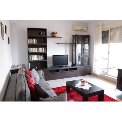 Cosy Rooftop Central Apartment at Pazari i Ri