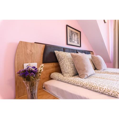 Cosy two -bedroom near Gondola