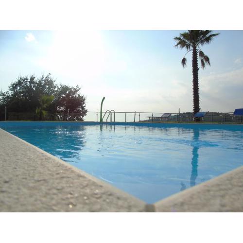 COUNTRY HOUSE Marj & Jo RESORT