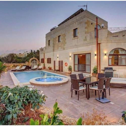 Country Views Villa