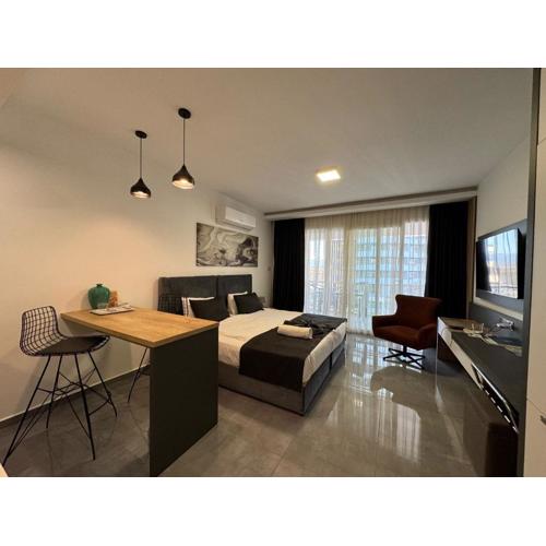 Courtyard Holiday Resort Studio