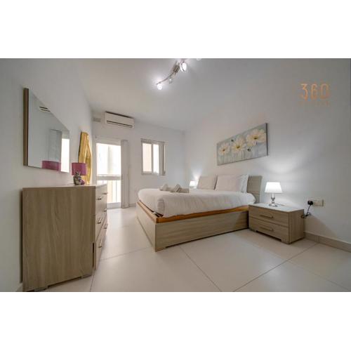 Cozy 1BR Apt in Central Gzira, Steps from Sliema by 360 Estates