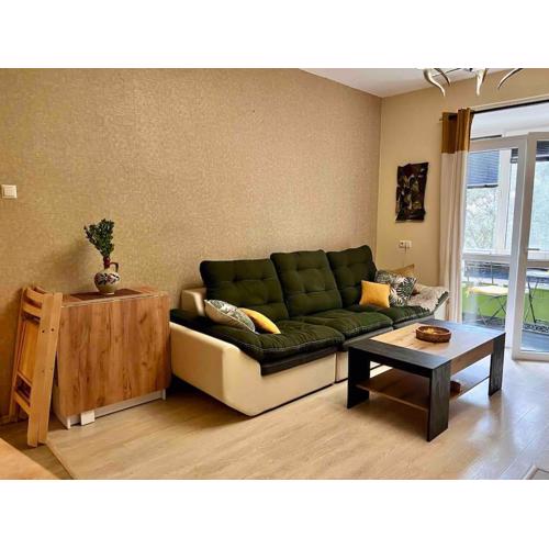 Cozy 2BR Oasis in Central Burgas