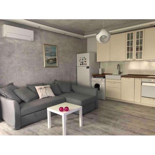 Cozy and modern apartment Krasno selo, free parking