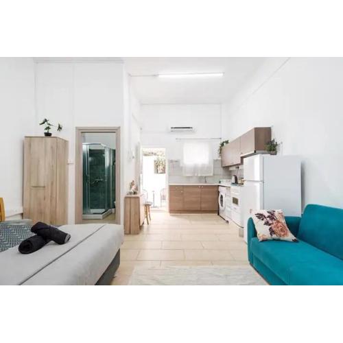 Cozy and Traditional - EC Studios