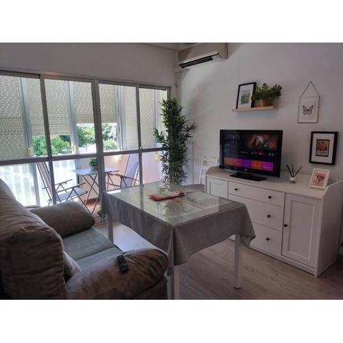Cozy and well connected apartment
