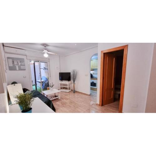 Cozy apartment 200m from the beach