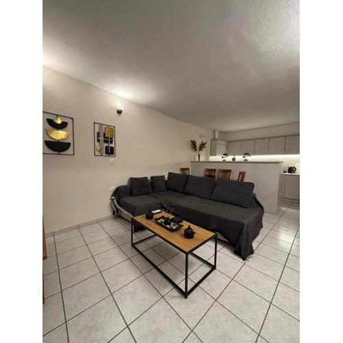 Cozy apartment by Athens