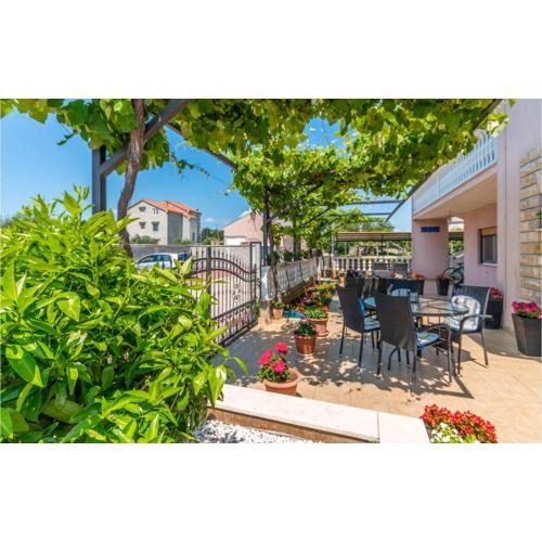 Cozy Apartment In Biograd Na Moru