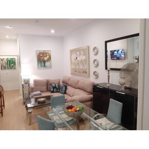 Cozy Apartment in Cádiz with Terrace