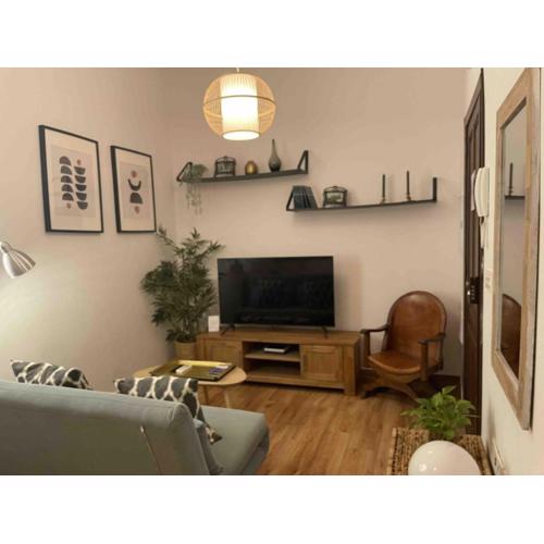 Cozy apartment in historic centre