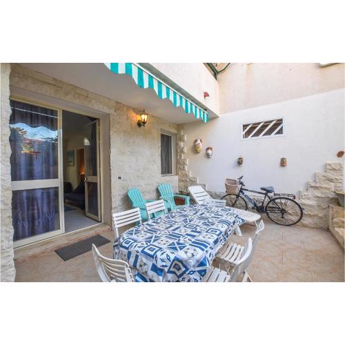 Cozy Apartment In Marina Di Ragusa